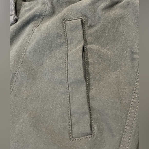 Shinestar Capri pants - Picture 8 of 9